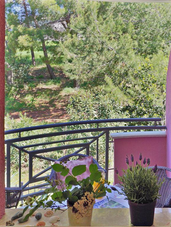 Pino Appartement Pula Buitenkant foto